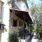 Koutadelias Διαμέρισμα Κάλαμος