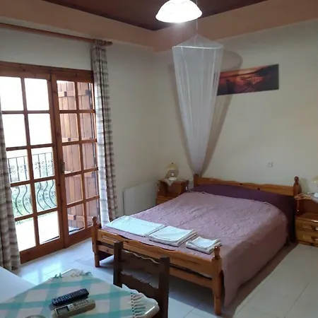 Apartment Koutadelias Kalamos (Thessaly)