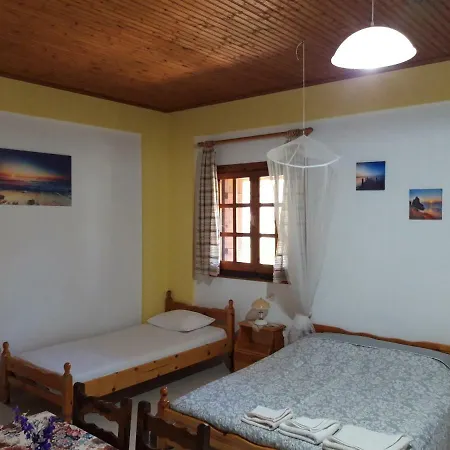 Koutadelias * Kálamos